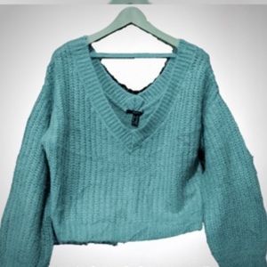 Cropped v-neck sweater